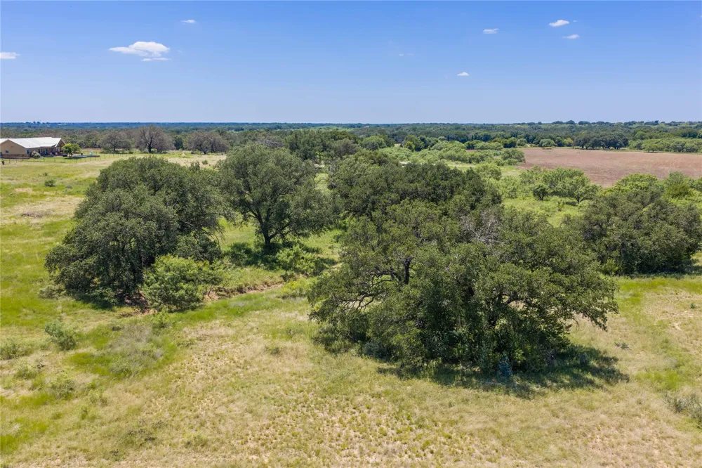 186 520 Mullin, TX 76864
