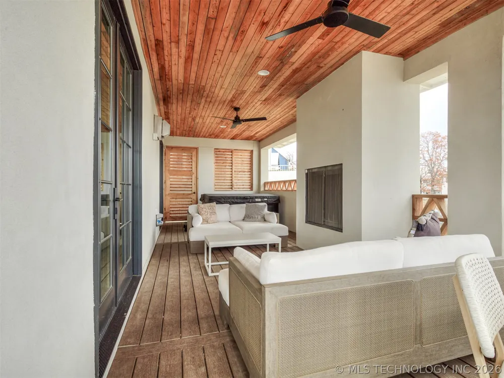 105 Lower Greenway Carlton Landing, OK 74432