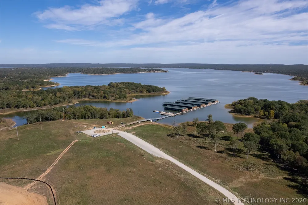 105 Lower Greenway Carlton Landing, OK 74432