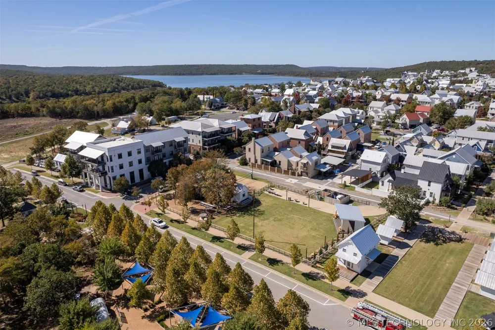 105 Lower Greenway Carlton Landing, OK 74432