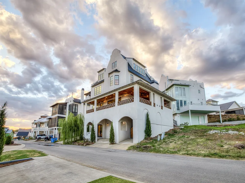 105 Lower Greenway Carlton Landing, OK 74432