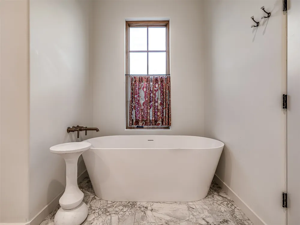 105 Lower Greenway Carlton Landing, OK 74432