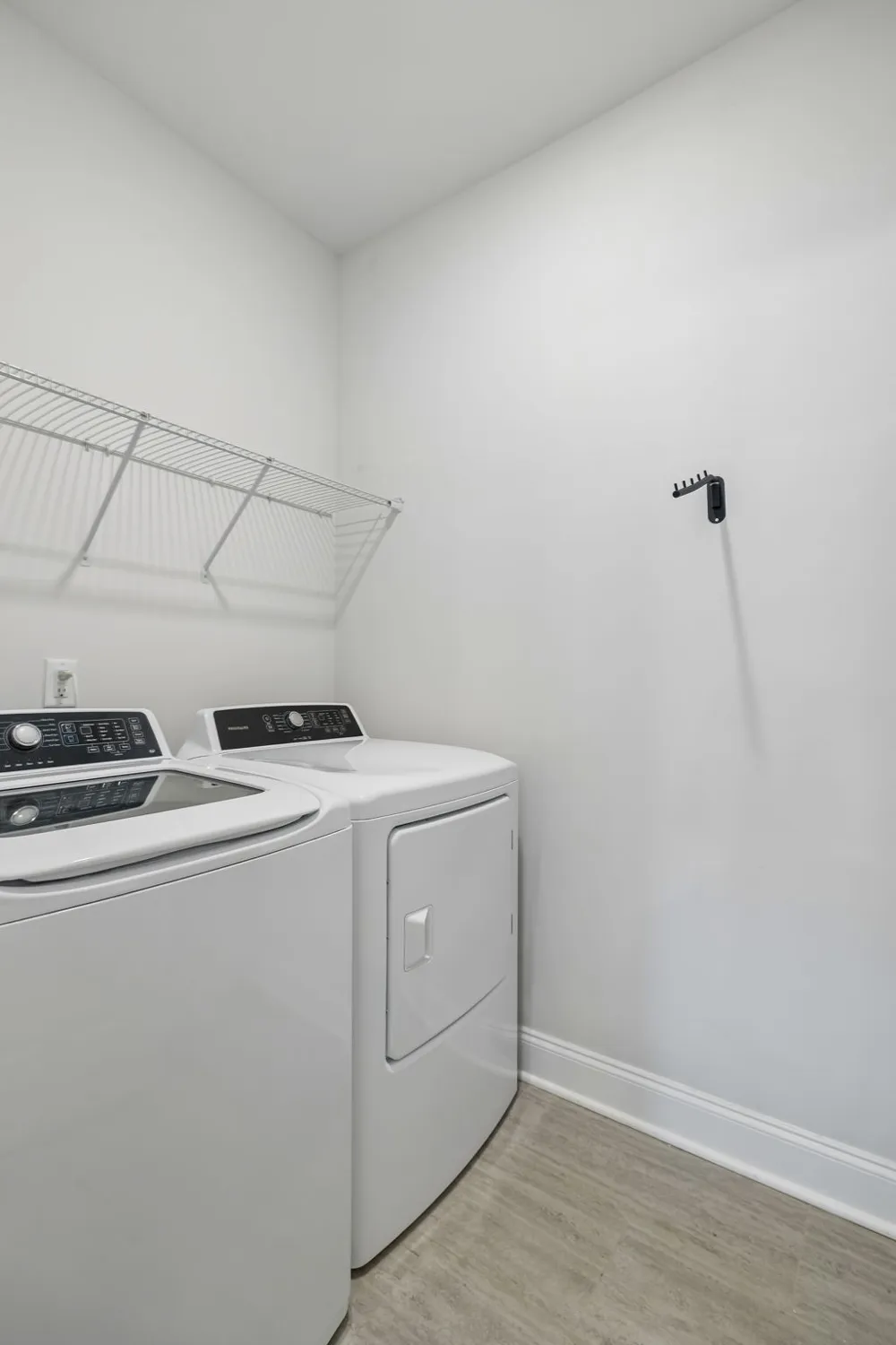 712 Hahn Ct Lebanon, TN 37087