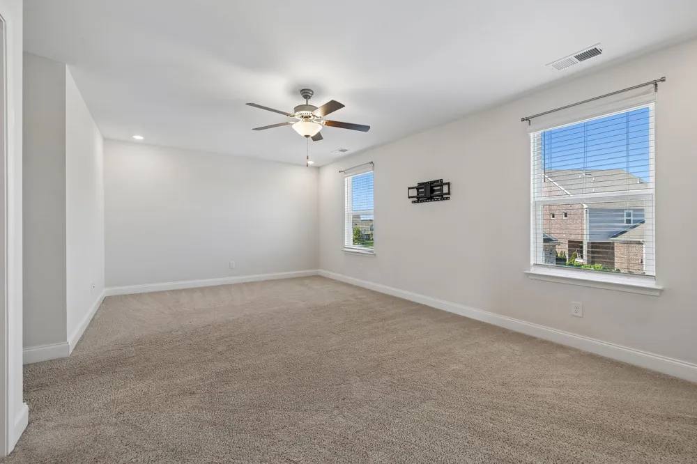 712 Hahn Ct Lebanon, TN 37087