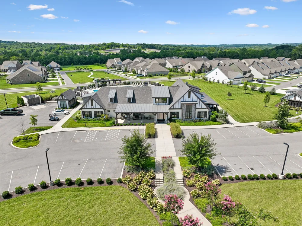 712 Hahn Ct Lebanon, TN 37087