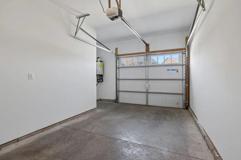 712 Hahn Ct Lebanon, TN 37087