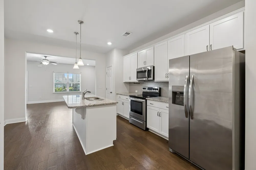 712 Hahn Ct Lebanon, TN 37087