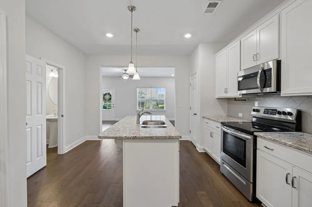 712 Hahn Ct Lebanon, TN 37087
