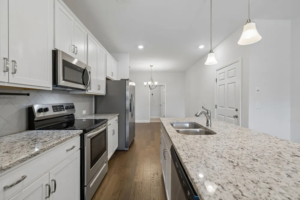 712 Hahn Ct Lebanon, TN 37087