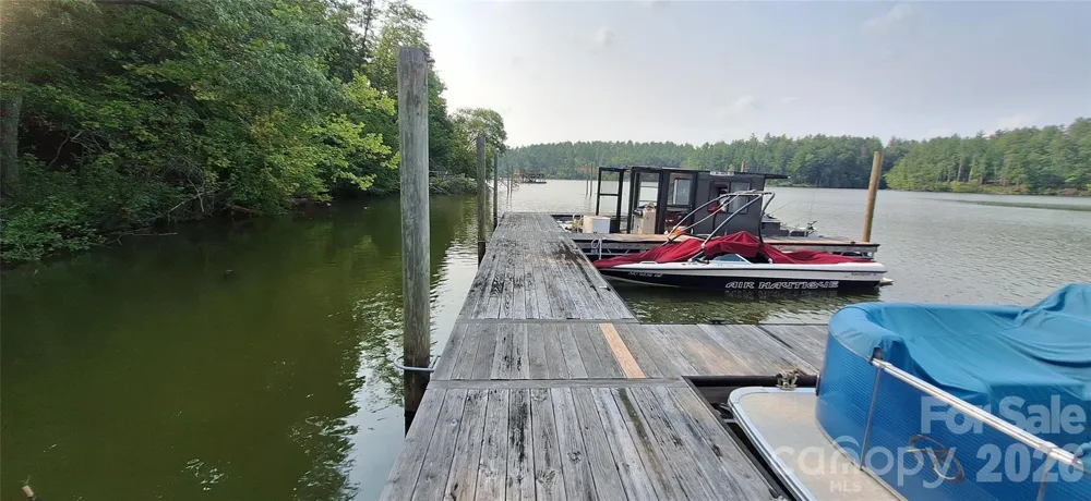 2620 Waterside Boulevard NW Valdese, NC 28690