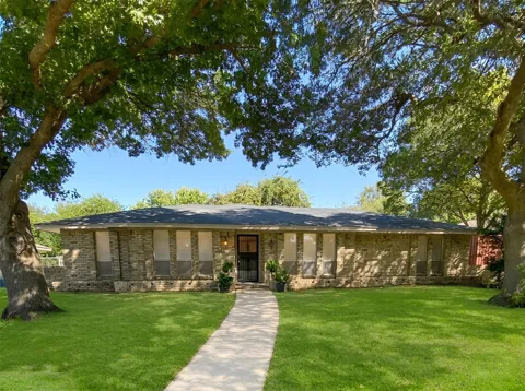 1039 Oak Meadow Lane