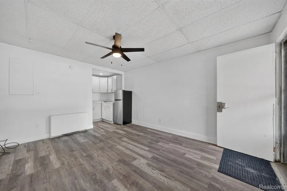 16001 Dixie Highway Groveland Township, MI 48442