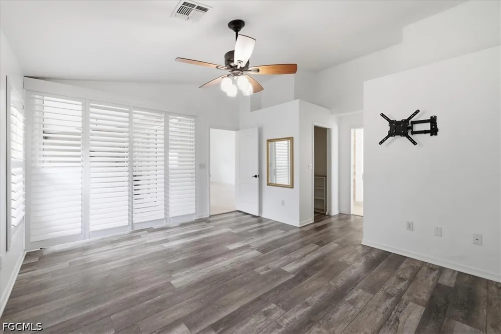 Breton Circle Fort Myers, FL 33912