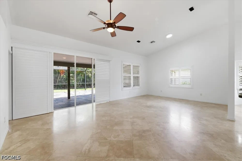 Breton Circle Fort Myers, FL 33912
