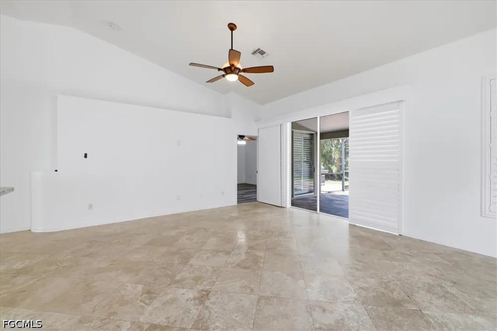 Breton Circle Fort Myers, FL 33912