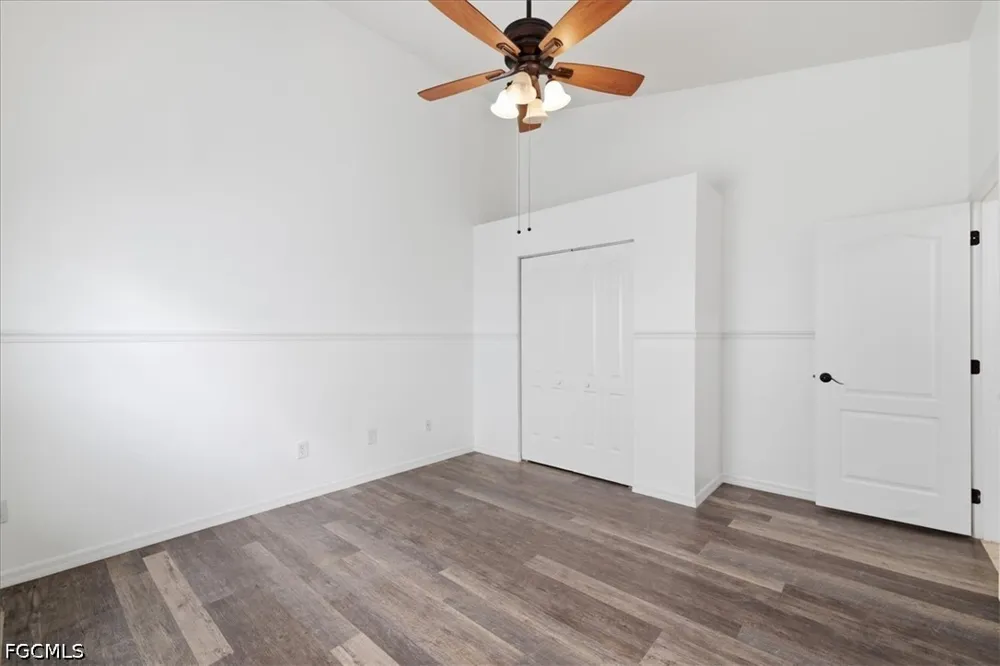 Breton Circle Fort Myers, FL 33912