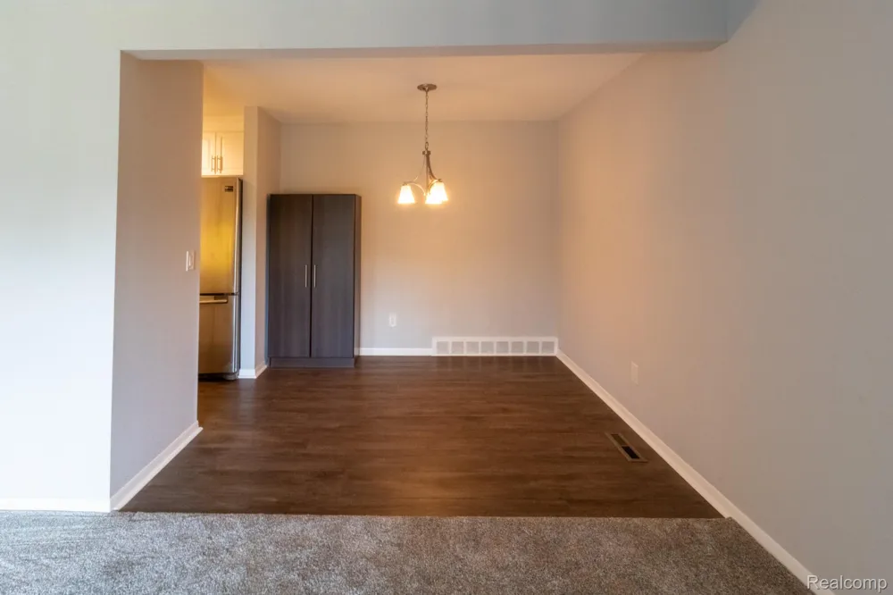 1199 S Sheldon Road #79 Plymouth City, MI 48170