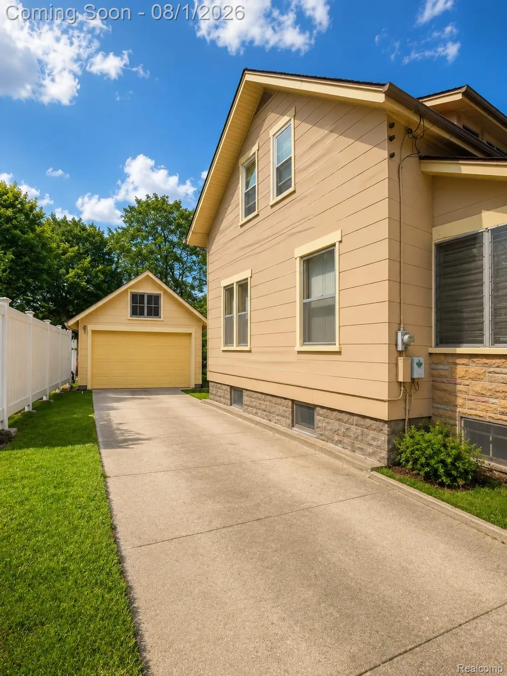 182 W Mansion Street Jackson City, MI 49203