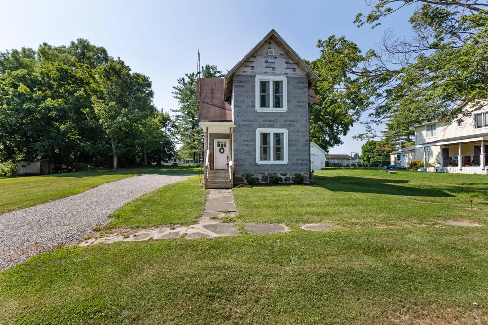 211 W Maple Street Camden Township, MI 49232