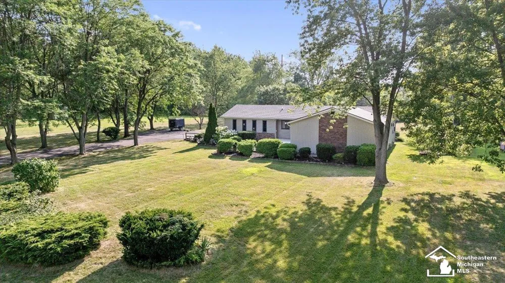 13380 Pine Street Taylor City, MI 48180