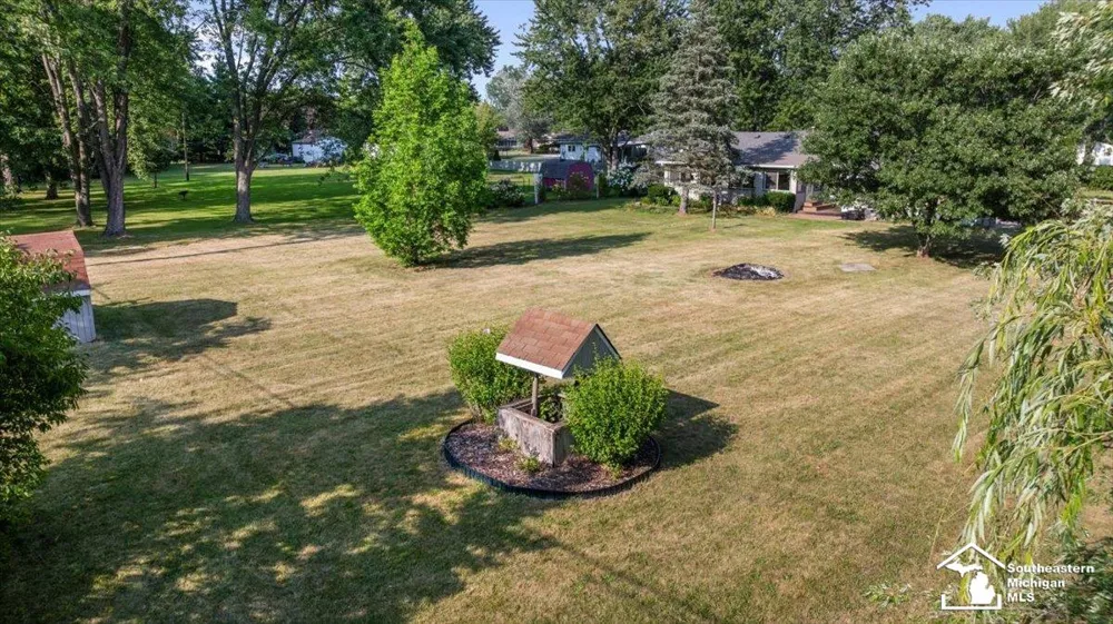 13380 Pine Street Taylor City, MI 48180