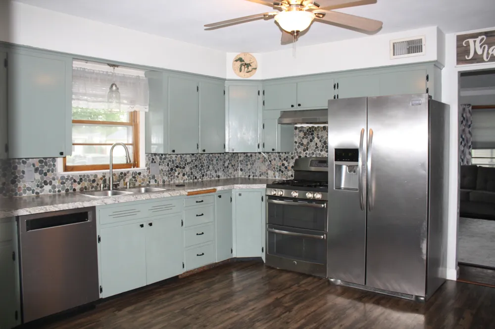 605 64th Avenue Zeeland Charter Township, MI 49464