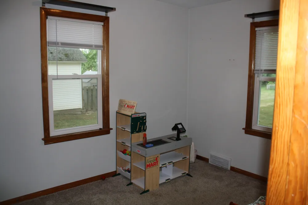 605 64th Avenue Zeeland Charter Township, MI 49464