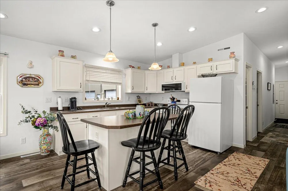 1209 96th Avenue W Duluth, MN 55808