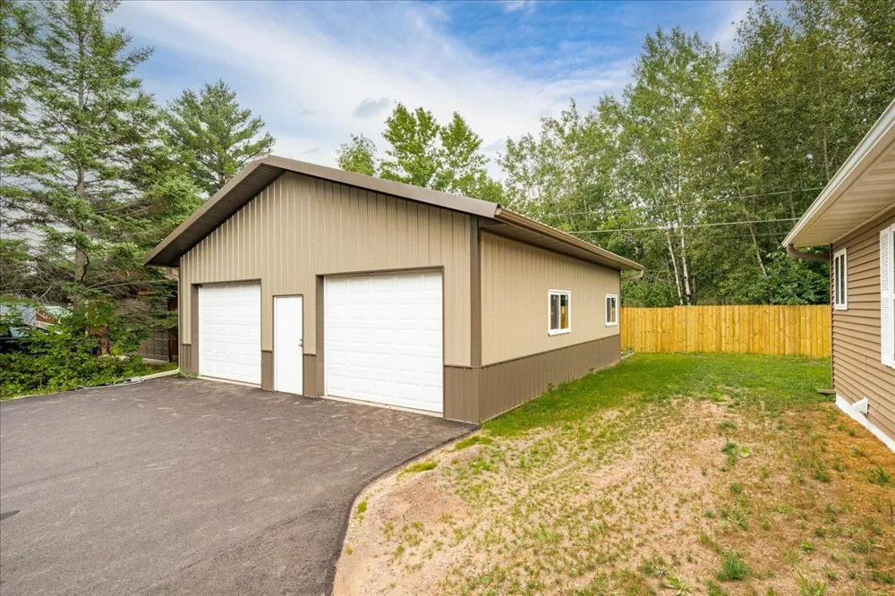 1209 96th Avenue W Duluth, MN 55808