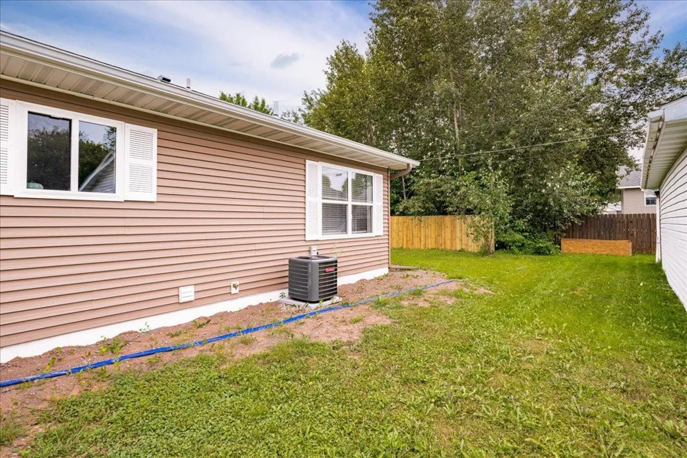 1209 96th Avenue W Duluth, MN 55808