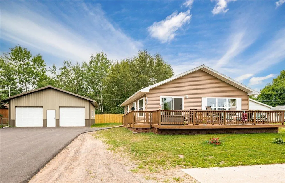 1209 96th Avenue W Duluth, MN 55808