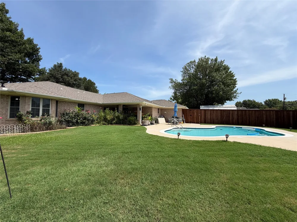 3 Brownstone Court Brownwood, TX 76801