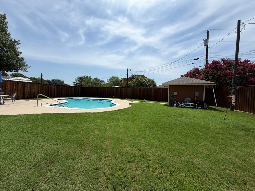 3 Brownstone Court Brownwood, TX 76801