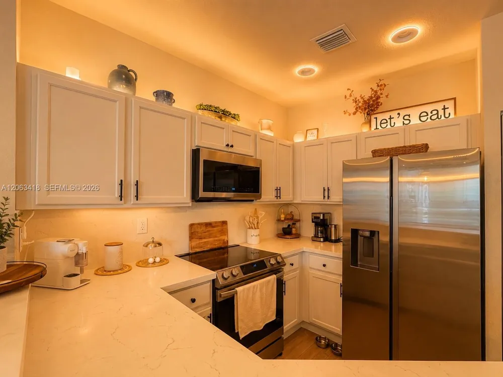 4261 SW 164th Ct Miami, FL 33185