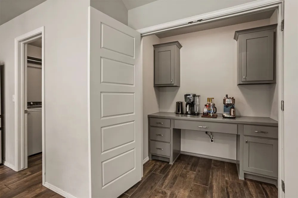 1901 E Winston Street Broken Arrow, OK 74011