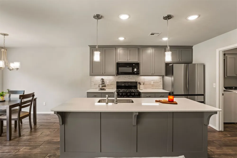 1901 E Winston Street Broken Arrow, OK 74011