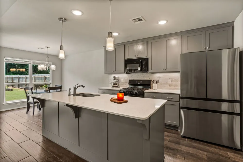 1901 E Winston Street Broken Arrow, OK 74011