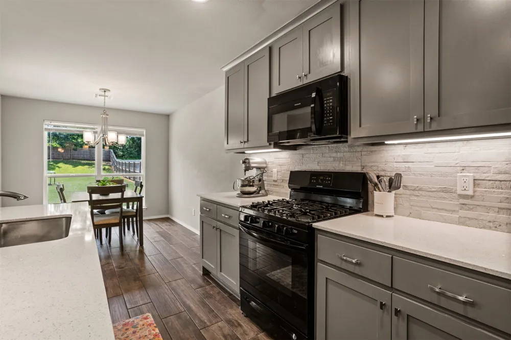 1901 E Winston Street Broken Arrow, OK 74011
