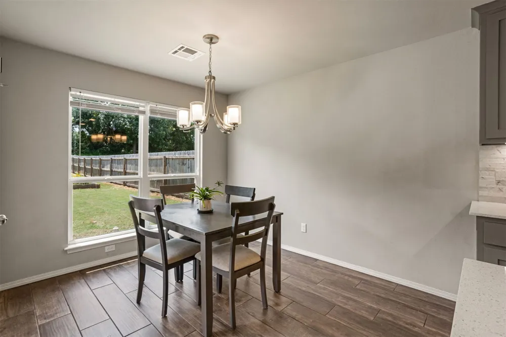 1901 E Winston Street Broken Arrow, OK 74011