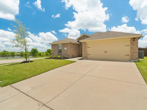 808 Watermill Road