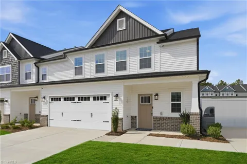 109 Oakdale Forest Lane