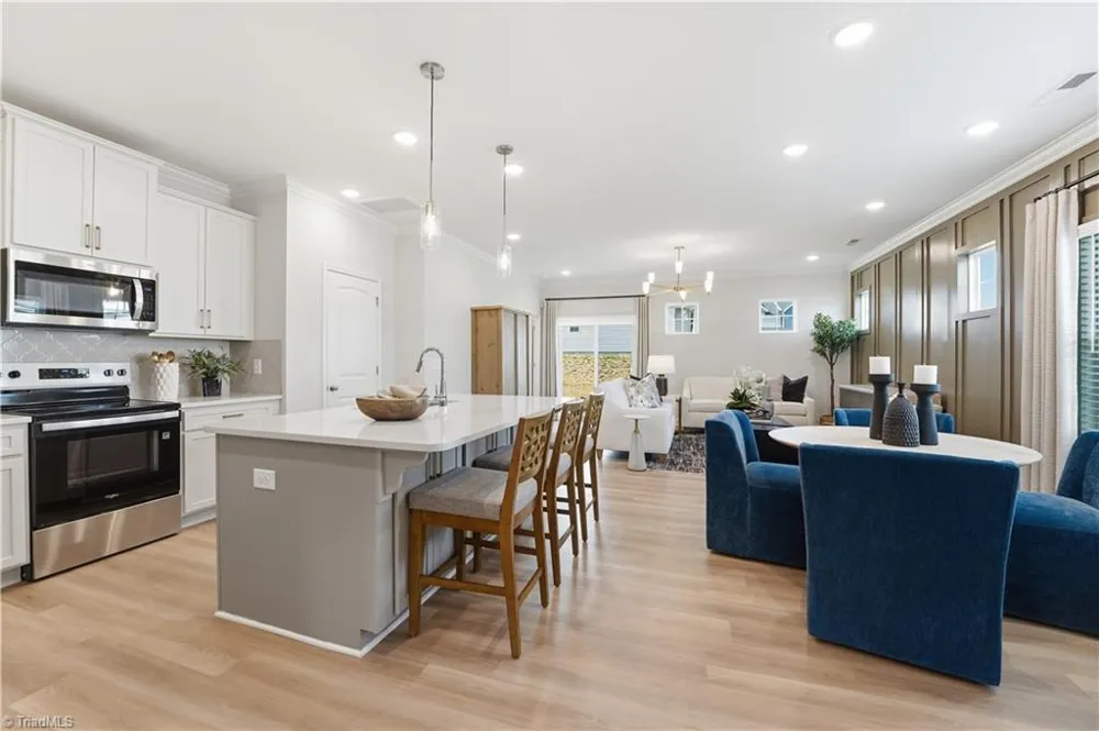109 Oakdale Forest Lane Jamestown, NC 27282