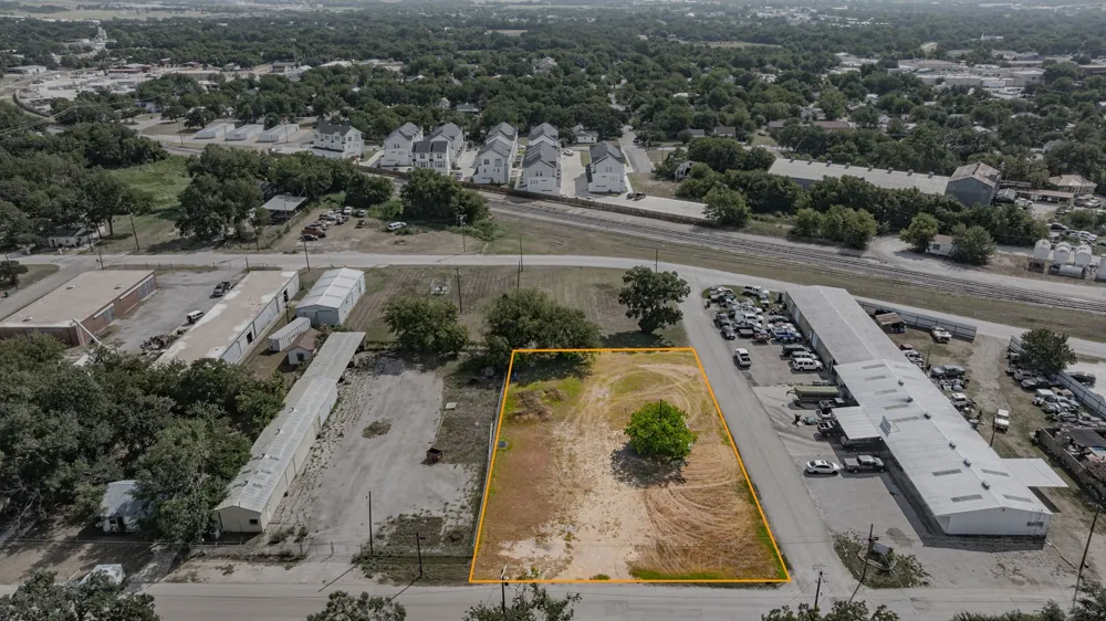 717 Mccart Street Stephenville, TX 76401