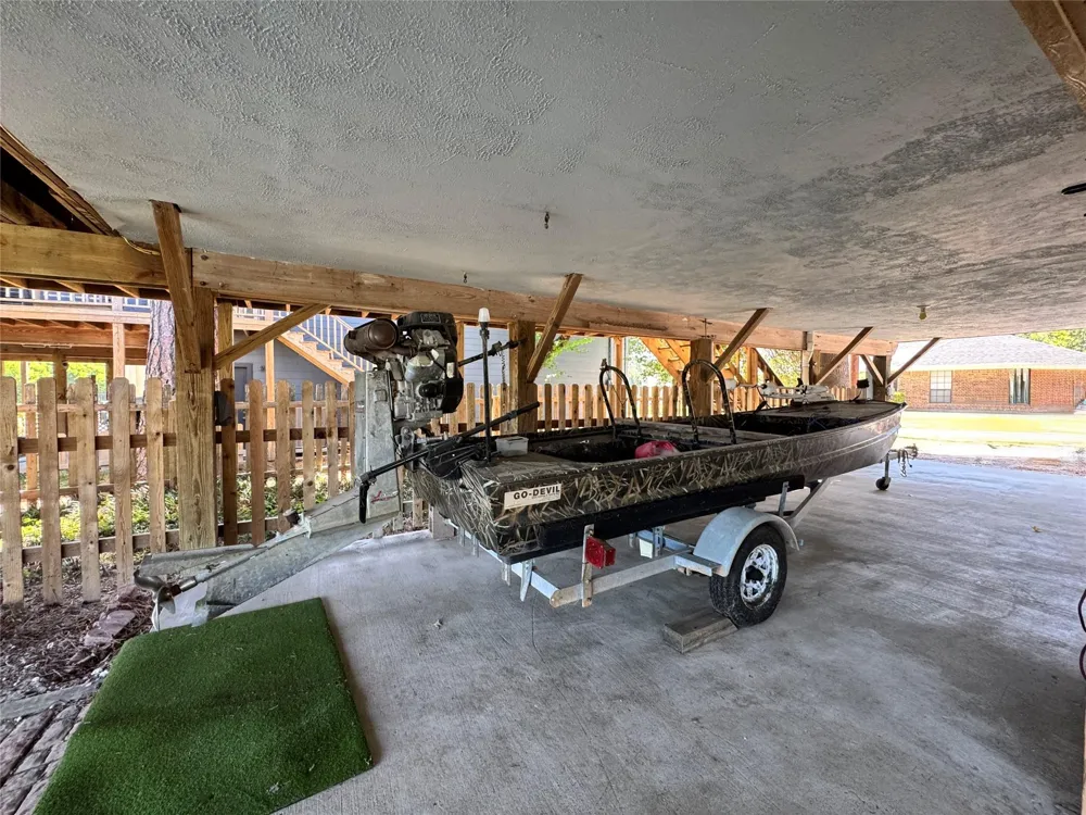 83 Lakeside Trinity, TX 75862