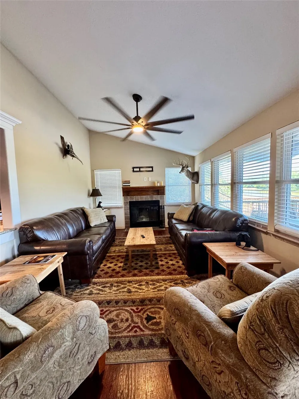 83 Lakeside Trinity, TX 75862