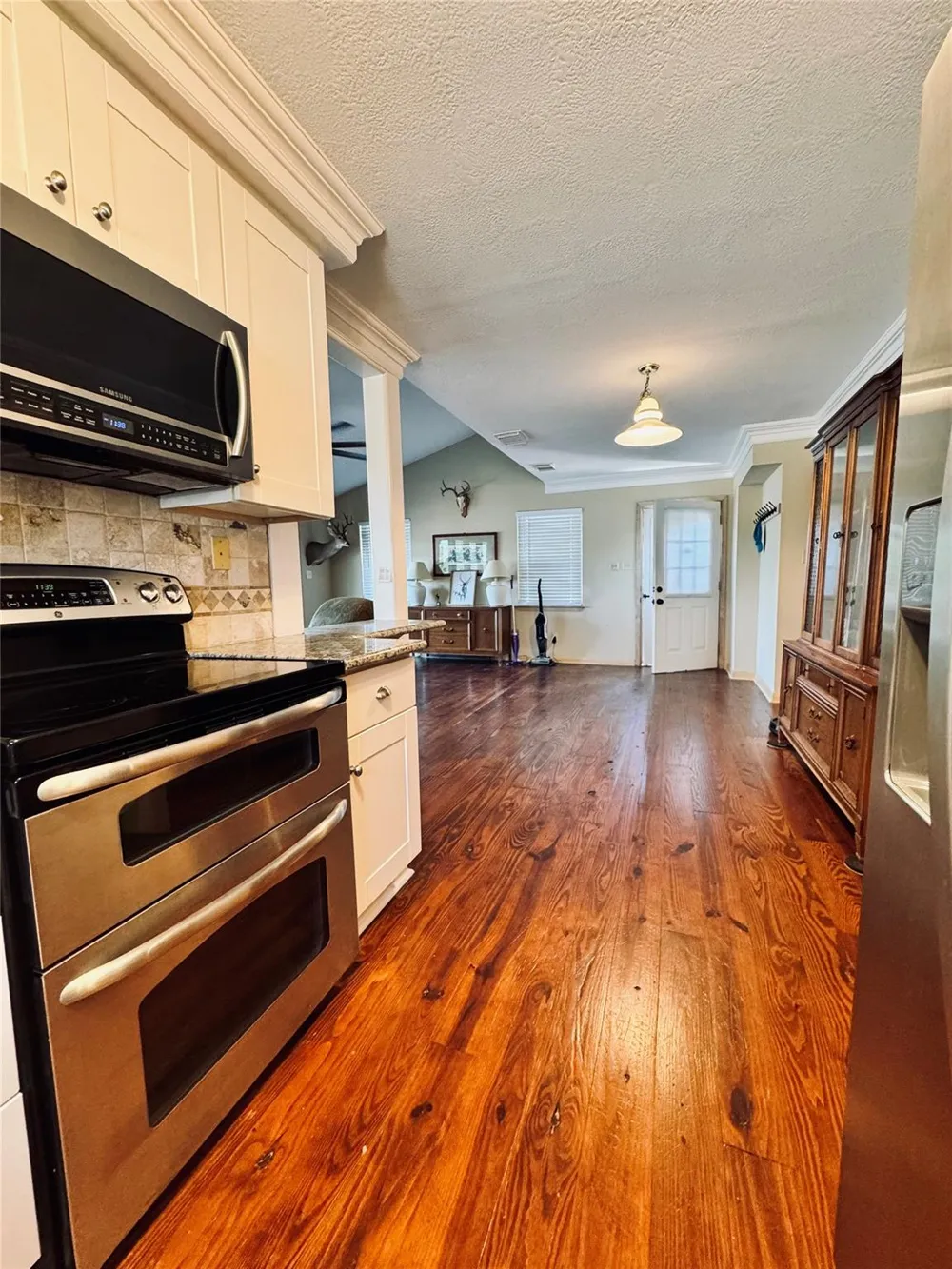 83 Lakeside Trinity, TX 75862
