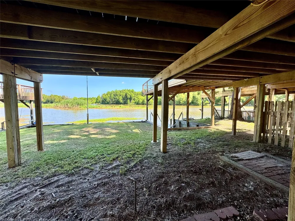 83 Lakeside Trinity, TX 75862