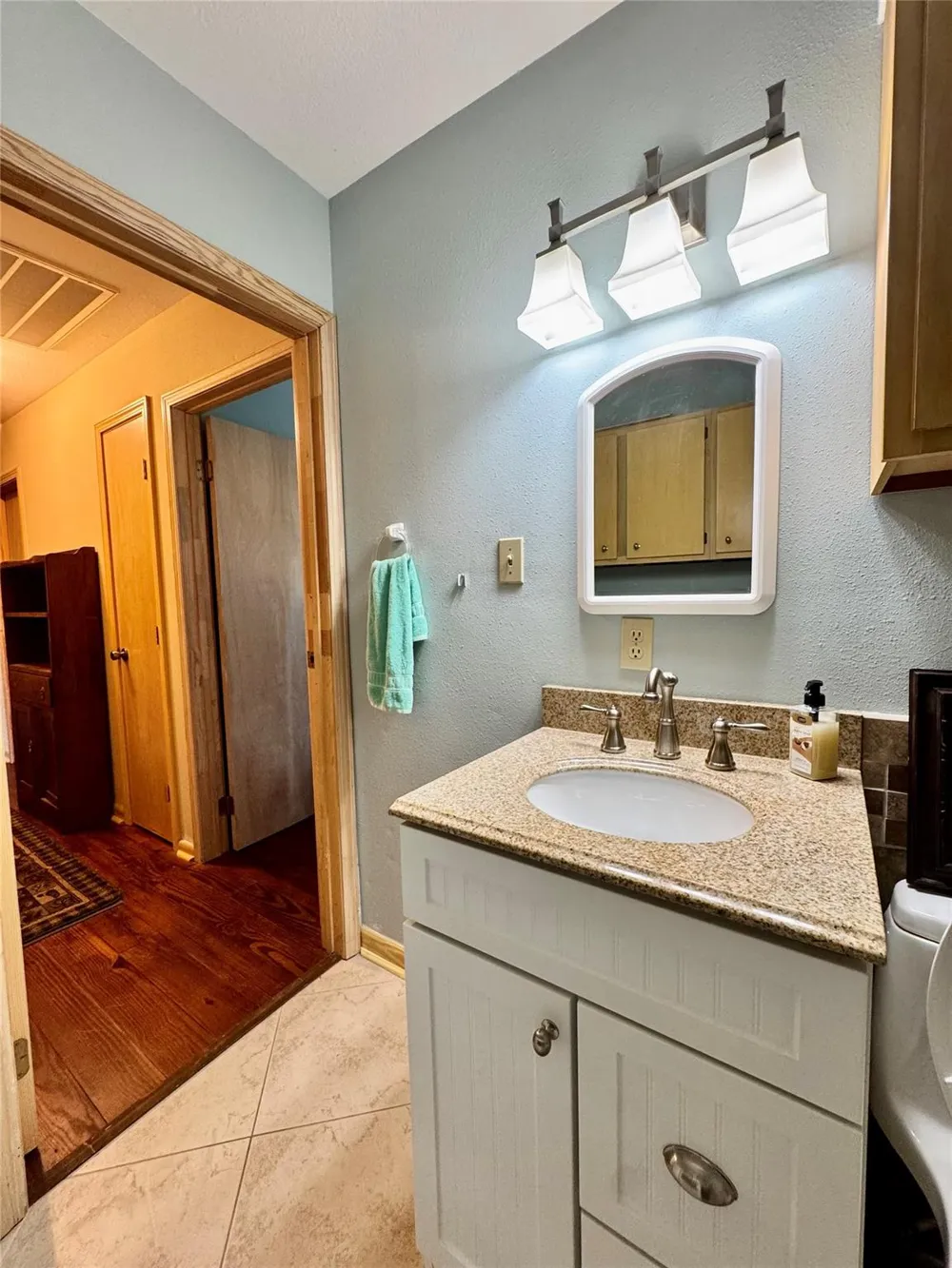 83 Lakeside Trinity, TX 75862