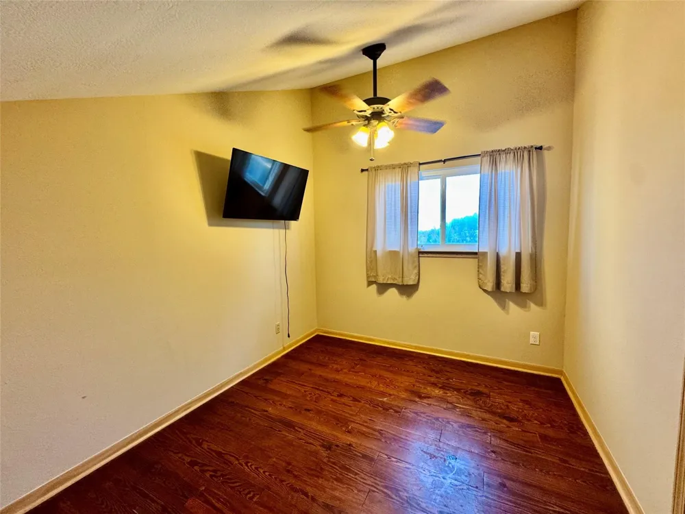 83 Lakeside Trinity, TX 75862