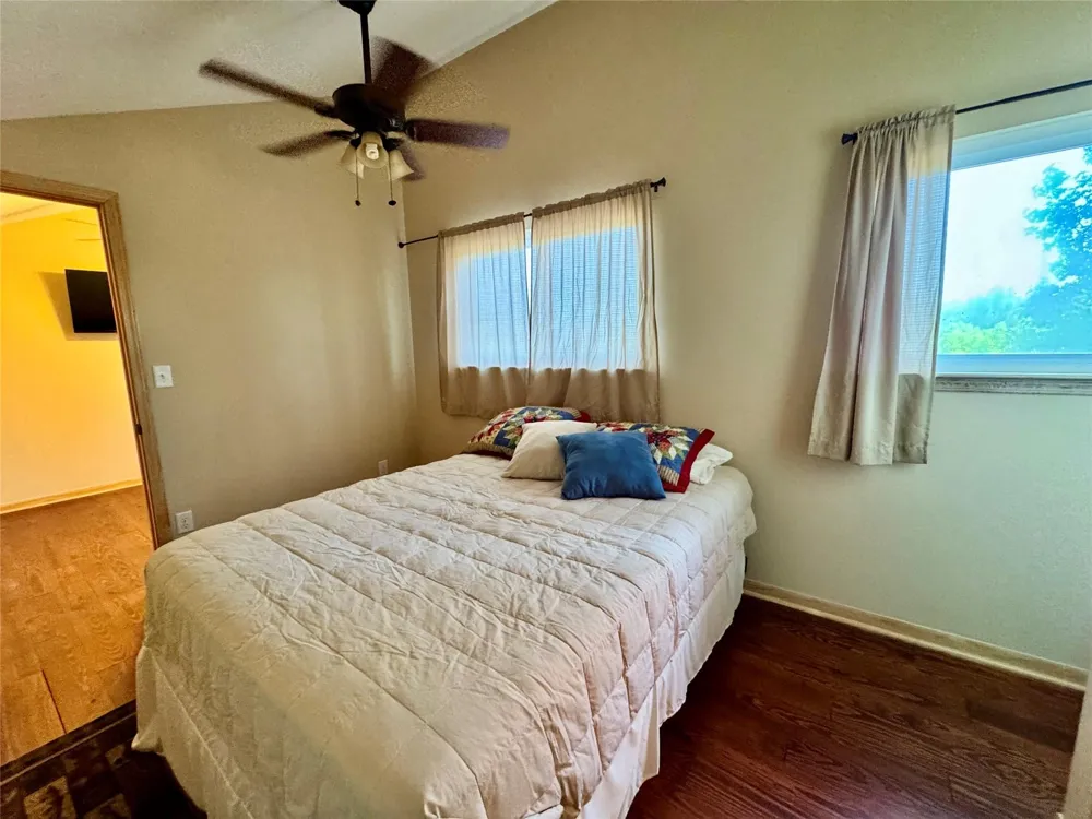 83 Lakeside Trinity, TX 75862
